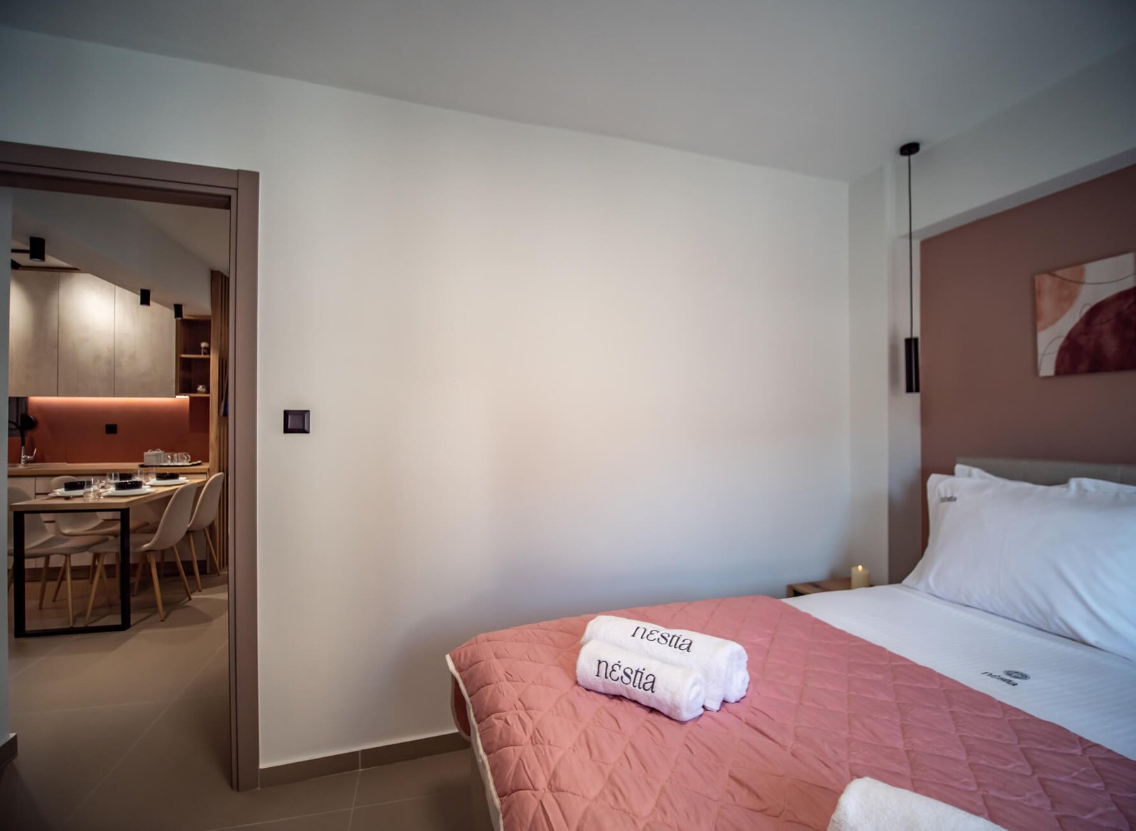 Nestia pink room apartments for rent airbnb volos 19 1
