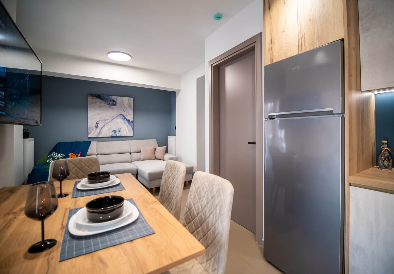 diamoni sto volo diamerisma gia enoikiasi airbnb nestia 8 1